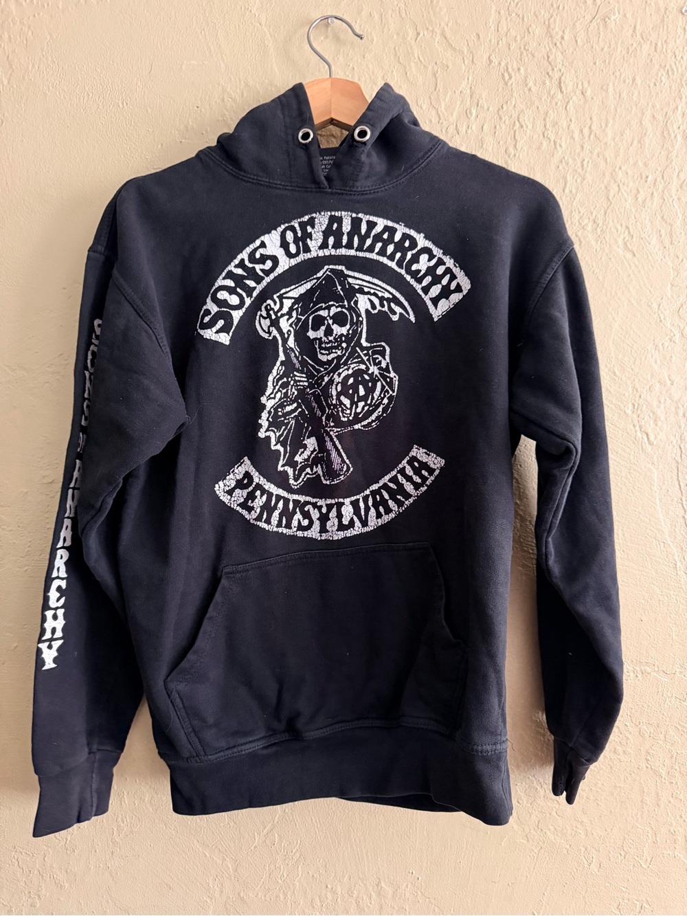 Black Graphic Pullover Hoodie - Men